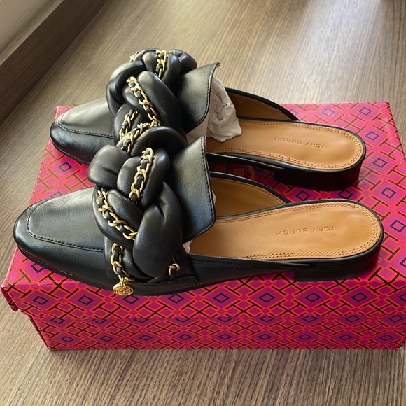 Tory Burch | Shoes | Brand New In Box Tory Burch Black Mini Benton Loafer Slide With Charm Size 